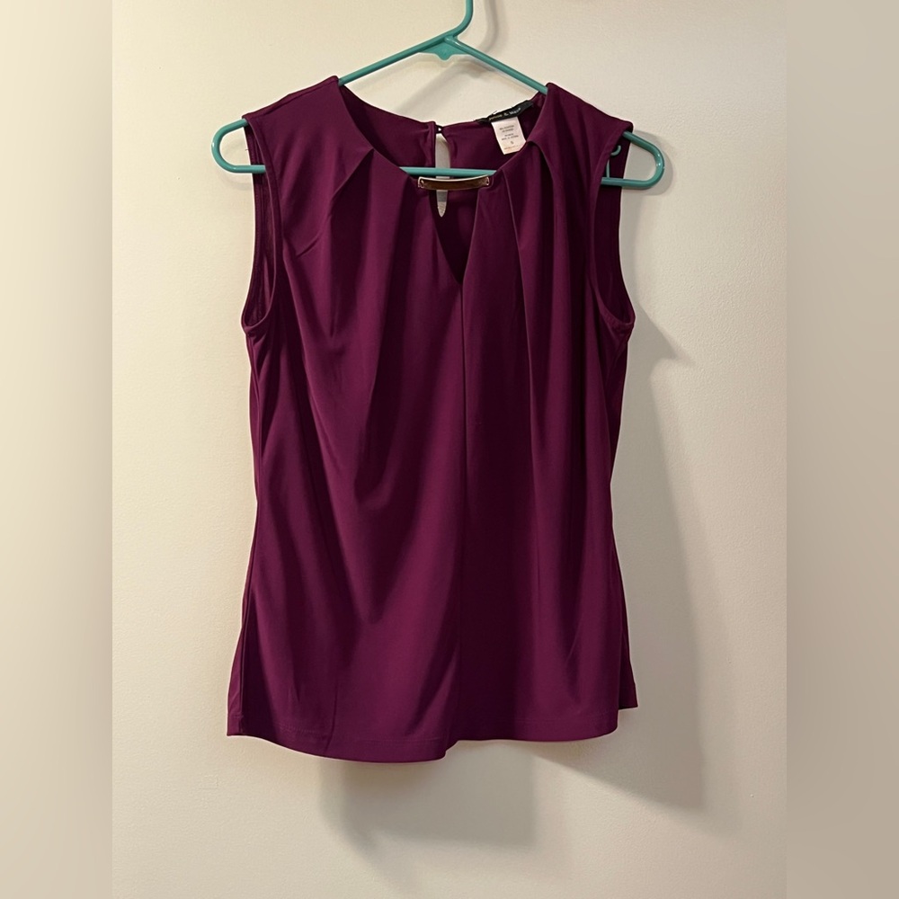 Sleeveless Plum Top